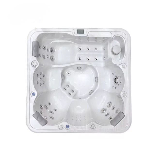 Luxury Jacuzzi HydroFlow Outdoor Spa